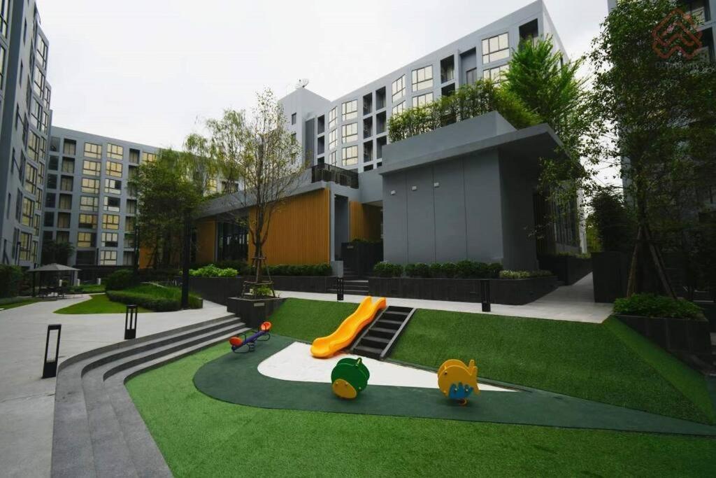 Nest Sukhumvit71 Bts - Pool, Fitness, Parking, Wifi *